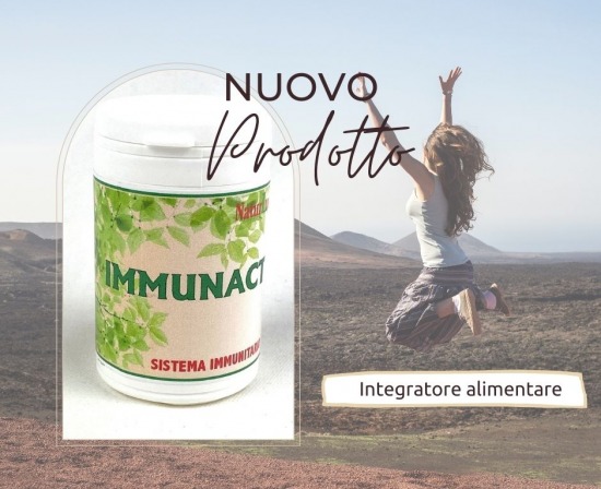 Integratore alimentare a base di quercetina e lattoferrina