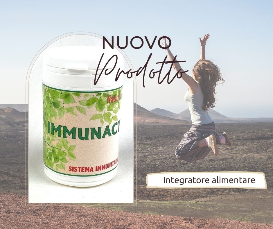 Integratore alimentare a base di quercetina e lattoferrina